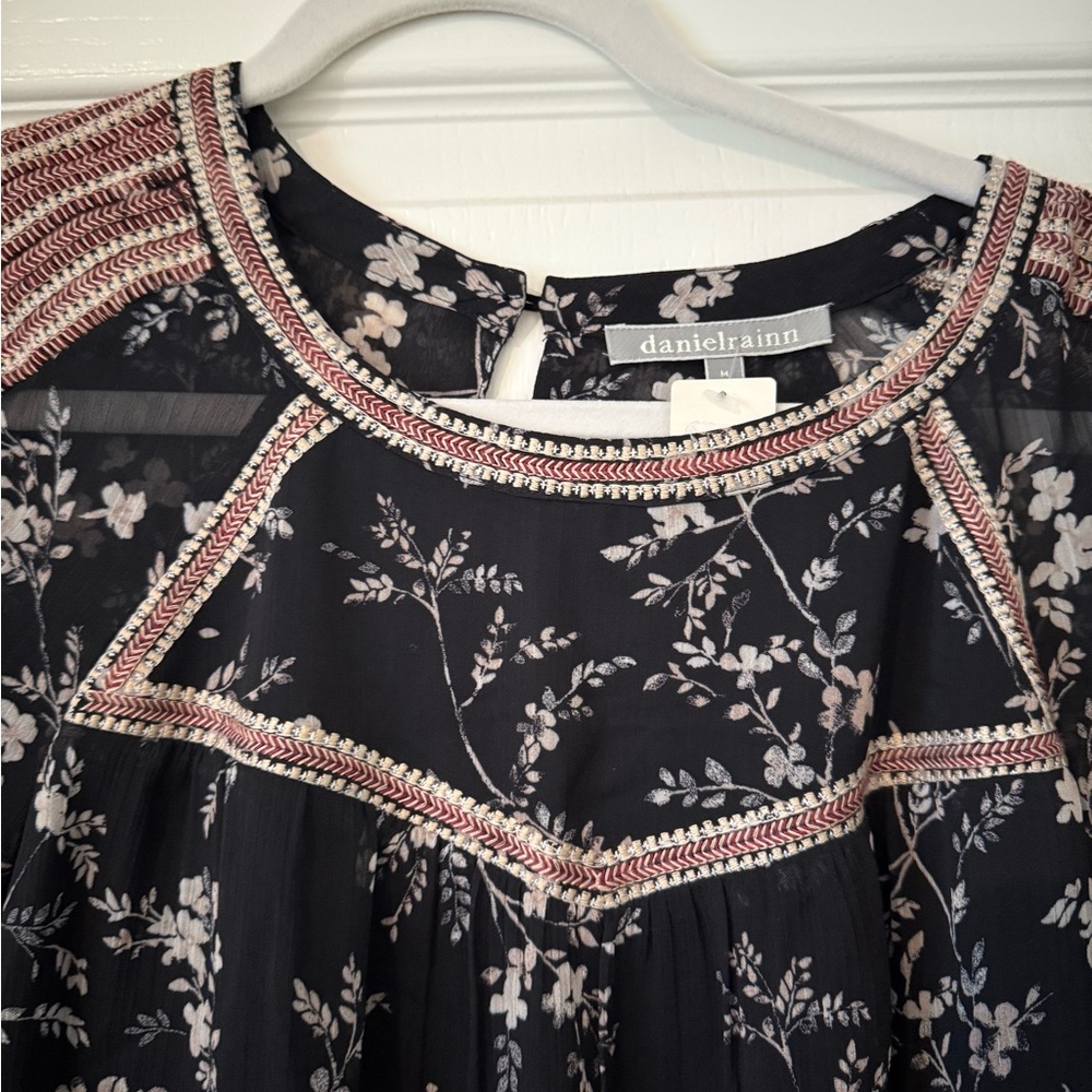 NWT Daniel Rainn Black and Pink Floral Top